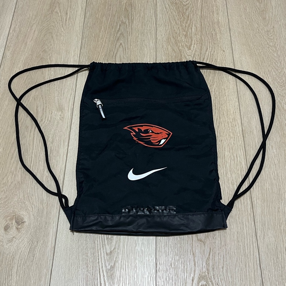 Nike Oregon State Drawstring Bag